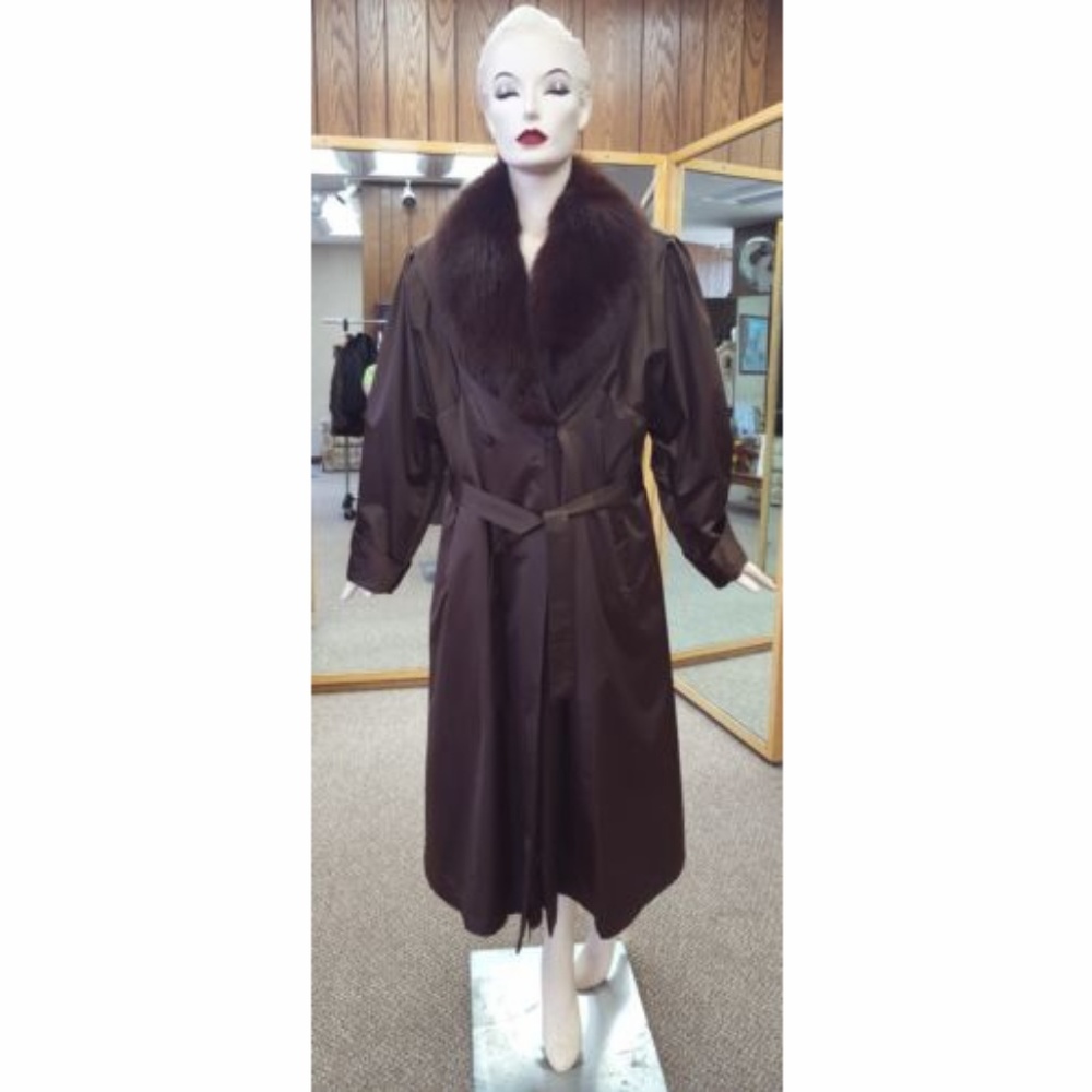 Taffeta Silk Raincoat w/ Fur Collar and Liner